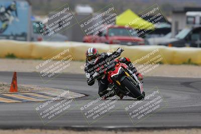 media/Jan-15-2023-SoCal Trackdays (Sun) [[c1237a034a]]/Turn 2 Set 1 (1145am)/